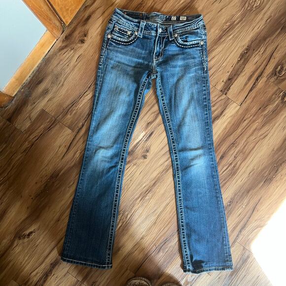 Low Rise Boot Cut Miss Me Jeans Size 27 Style #JS5408B7 Rhinestone Embellished - Picture 3 of 13